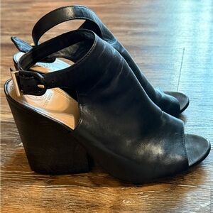 Tory Burch Black Leather Women's Heeled open toe wedge Sandal boots